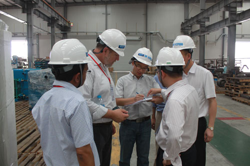 ��ʿHolcim����һ����Ա������ͻ�Ʋιۿ���