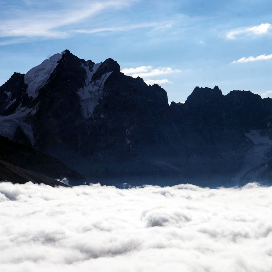 ����������ͻ�ƹɷ�ŷ��Ա������ŷ�޵�һ��-�����³ʿ��