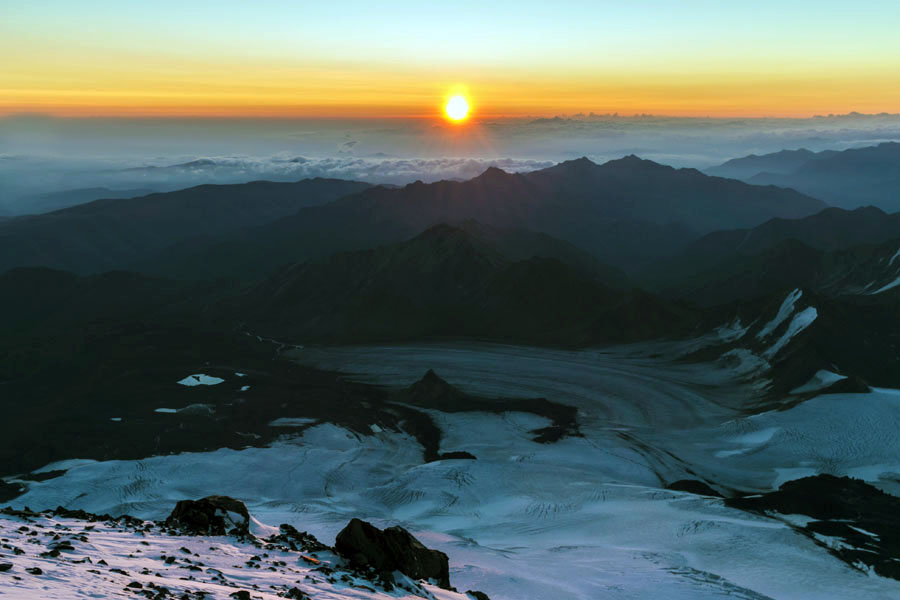 ����������ͻ�ƹɷ�ŷ��Ա������ŷ�޵�һ��-�����³ʿ��