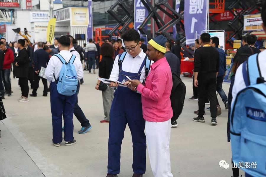 2018上海宝马展|冰球突破股份完美收官 满载而归