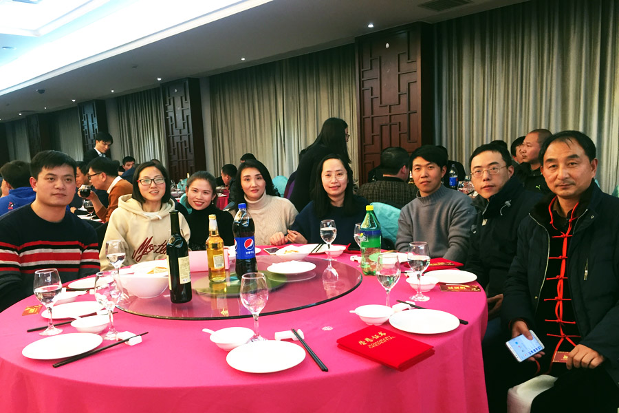 Ӯս���ꡢ�����Ի�--����ͻ�ƹɷ�¡�ؾ���2018��ȱ��ô����2019ӭ�����