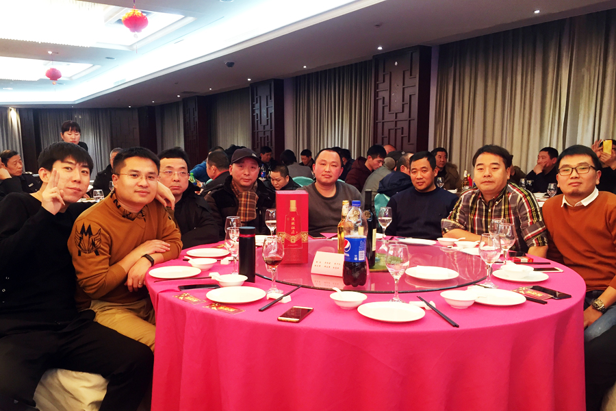 Ӯս���ꡢ�����Ի�--����ͻ�ƹɷ�¡�ؾ���2018��ȱ��ô����2019ӭ�����