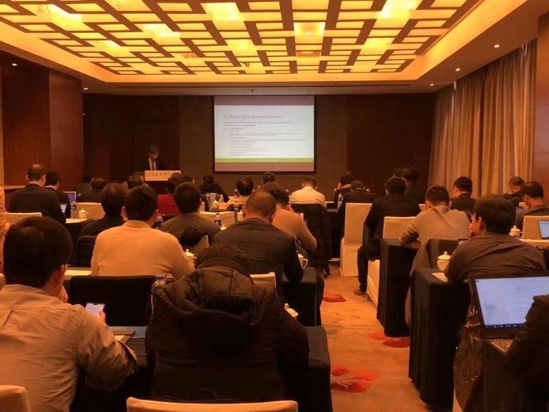 ����ͻ�ƹɷݳ�ϯ����������Ƽ�������Ŀ�������ص��з���Ŀ���ֻ��ߡ�̫�ֺ�����н��輼�����ƽ���