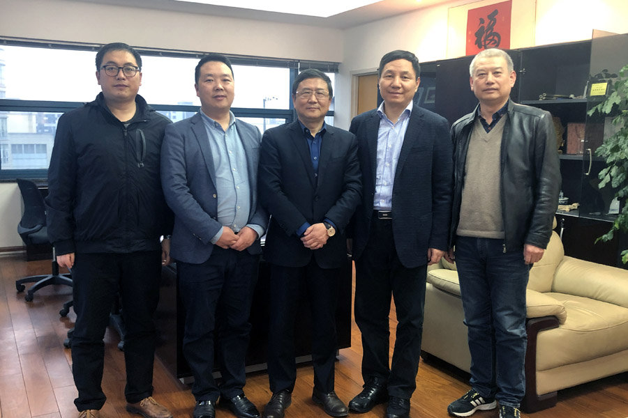 ����ͻ�ƹɷ���������±�����ɺ�������