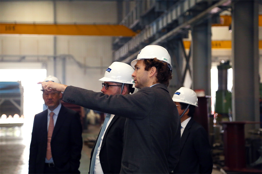 信心满满|德国SK集团新任董事长莅临冰球突破股份参加合资公司年度董事会