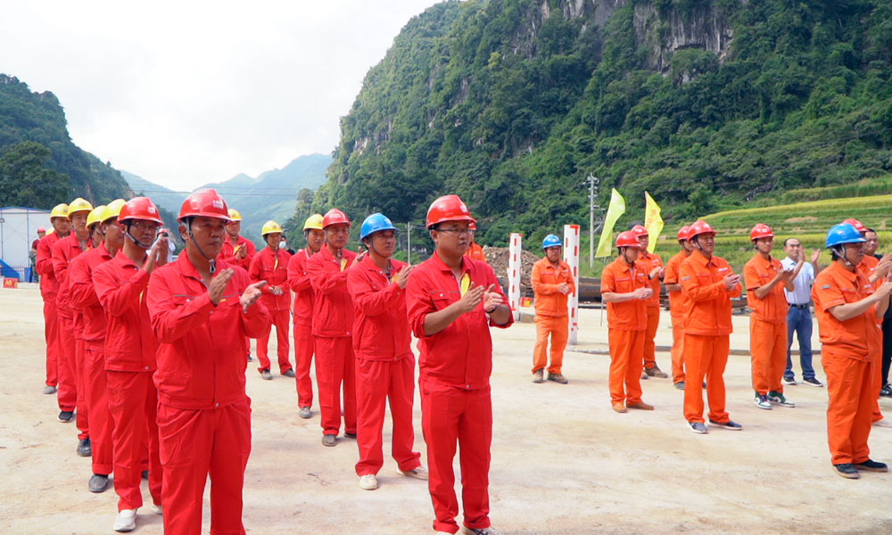 ɰ¥ͶϺͻƹɷݾƷɰ¥ްӼٹ·Ŀ˳