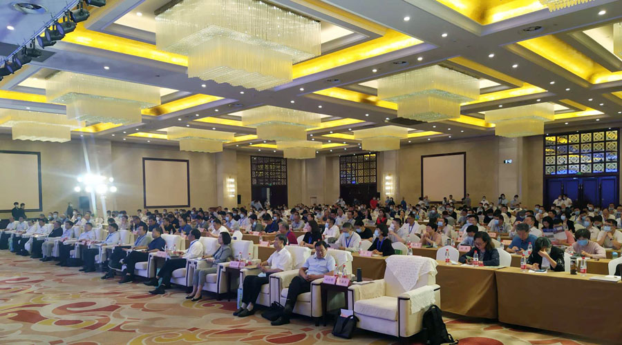 ���۽������̷���Դ�� �۽�����ͻ�ơ��Ϻ�����ͻ�ƹɷ�ף�ص��Ľ콨����������з�չ���Բ���ɹ�