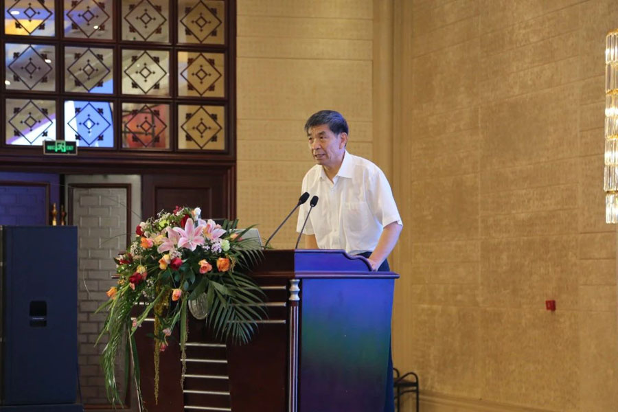 ���۽������̷���Դ�� �۽�����ͻ�ơ��Ϻ�����ͻ�ƹɷ�ף�ص��Ľ콨����������з�չ���Բ���ɹ�