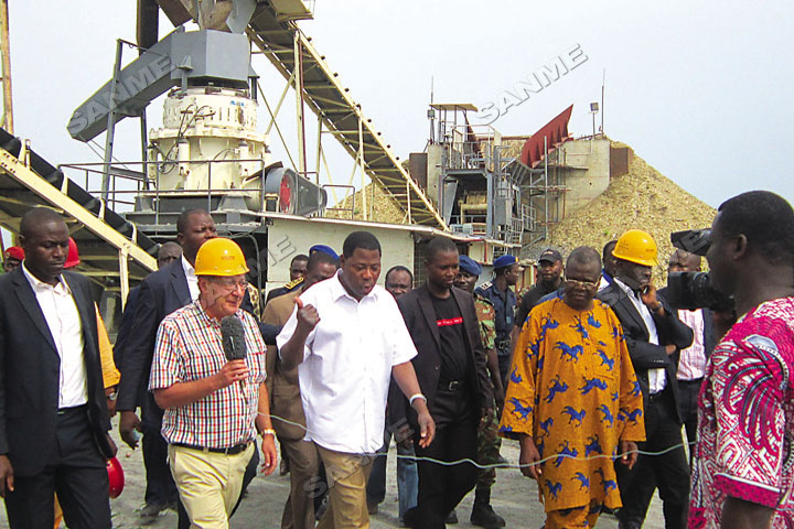 �Ϻ�����ͻ�ƹɷݸ���������ɸ��װ�������������� �����ڵ��ػ����ҹ�����Ŀ