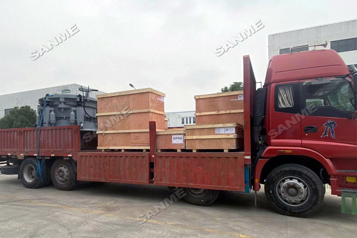 新年发货忙|上海冰球突破股份尼日利亚花岗岩骨料项目所需高性能破碎筛分装备均已发出