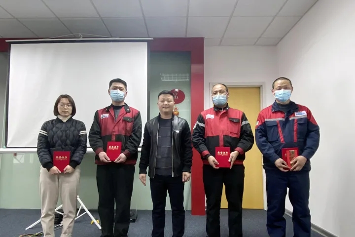 喜讯|冰球突破集团2020年度评优结果新鲜出炉!