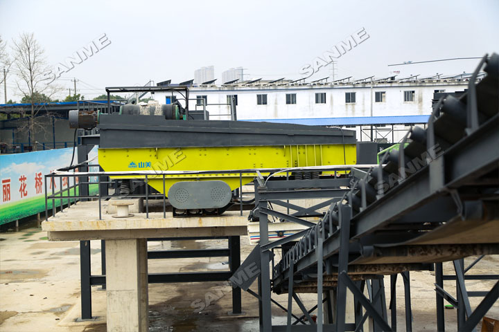 �Ϻ�����ͻ�ƹɷ�������ͬ��д�����̷���Դ������ƪ��