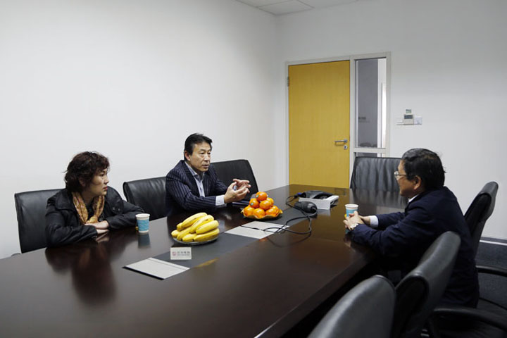 �Ϻ�����װ��������ҵЭ���쵼ݰ���Ϻ�����ͻ�ƹɷݲι۷���