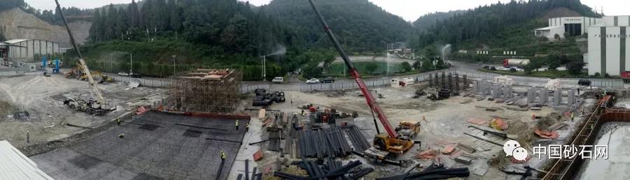 �й�ɰʯЭ�ᱨ���Ϻ�����ͻ�ƹɷ��������ҵ���ĳɹ�ǩ��ʱ��3000��ɰʯ��������EP��Ŀ��ͬ