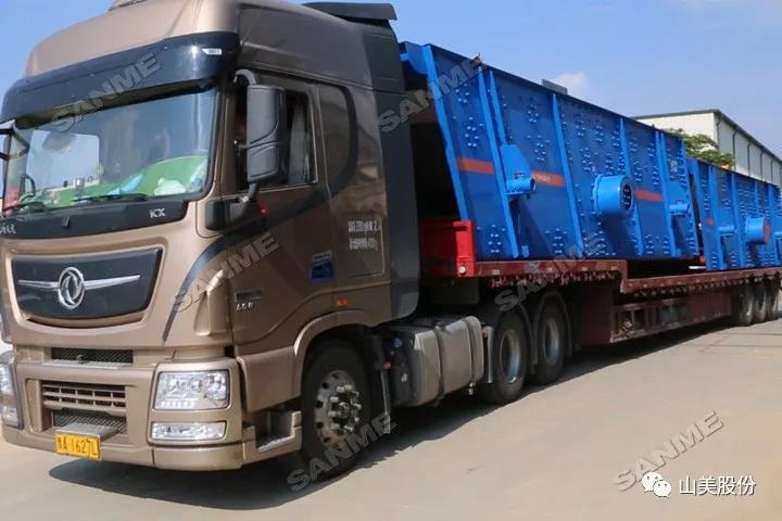 发货|冰球突破集团高性能破碎筛分装备助力东南亚玄武岩骨料生产项目