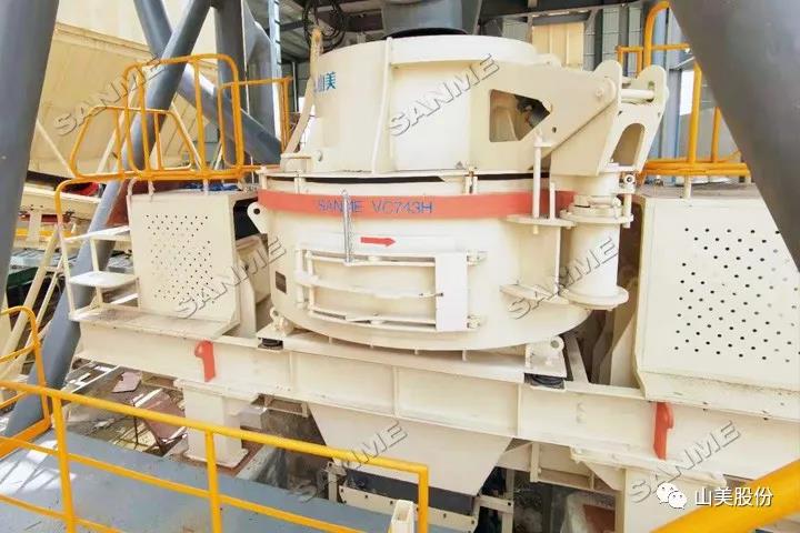 ��Ŀ���Ϻ�����ͻ�ƹɷݹ���¥վʽ���������Ʊ�����ɰ��Ŀ��ʽͶ��