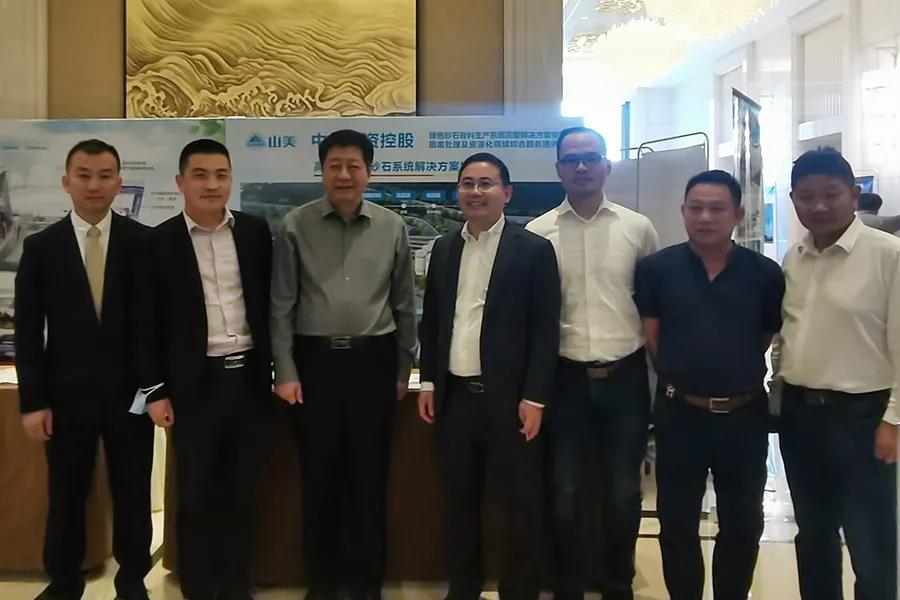 ϲѶ|�Ϻ�����ͻ�ƹɷ�����³�����Ϊ��2021�й���������ҵ���������Ƚ�����