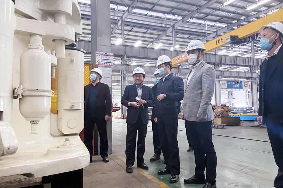 �Ϻ��з�������Э��ϯ������һ��ݰ���Ϻ�����ͻ�ƹɷ�