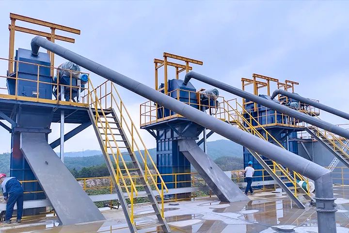 ɰʯͬ��|�Ϻ�����ͻ�ƹɷݳн�����ƽ����¥վʽ����ɰ������Ŀ��չ˳��