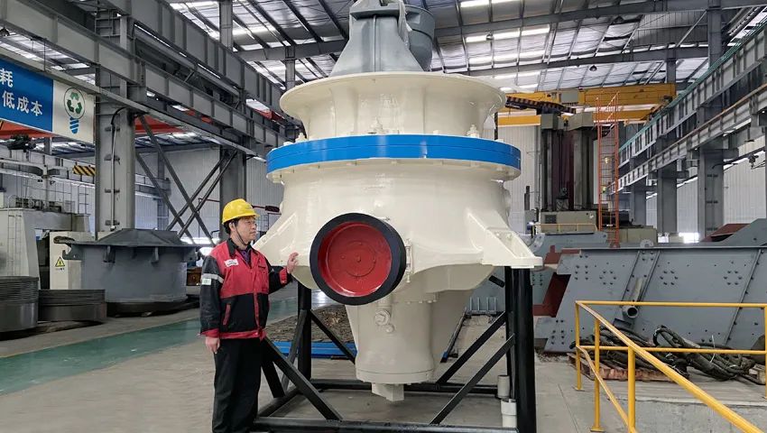 �������Ϻ�����ͻ�ƹɷݸ�����װ�������������ݡ����ո������ع̷���Դ����������Ŀ