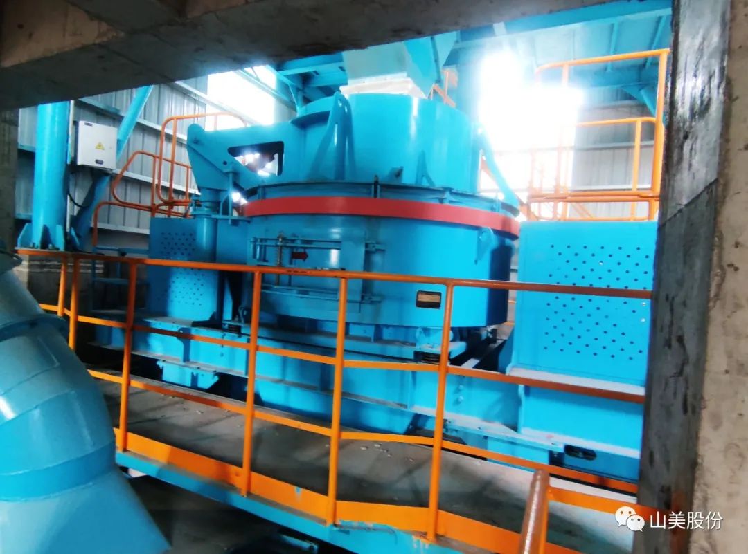 ��Ŀ|�Ϻ�����ͻ�ƹɷ���������ˮ���������500�����ɫɰʯ������Ŀ�ɹ�Ͷ��