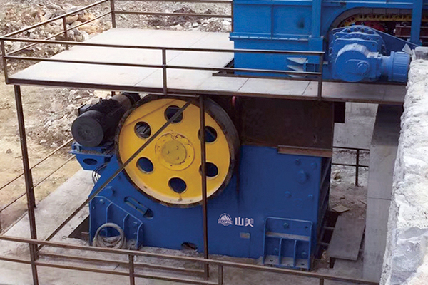 ���Ͽ��ʽ������Ĳ����ԡ��Ϻ�����ͻ��Ϊ�����