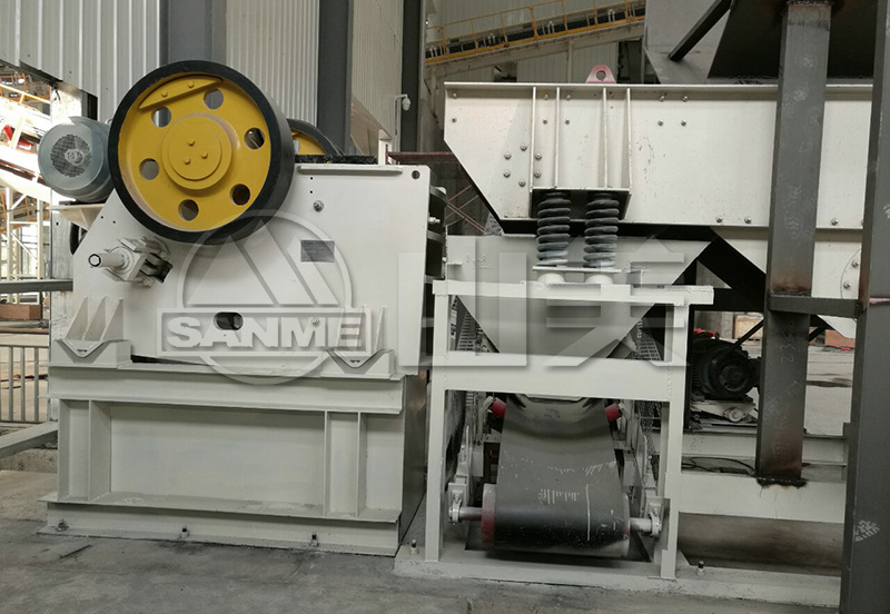 �ʽ�����