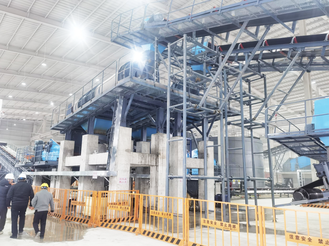 ��ʽͶ�����Ϻ�����ͻ�ƹɷ����������ɽ�����̷��ۺϴ�����Ʒ����