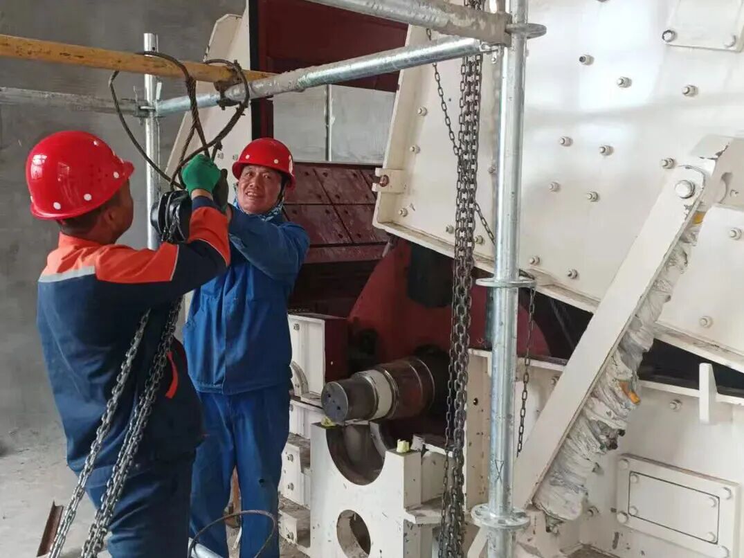 ��������ҡ��ڸ� | �¾������ߣ�����ͻ���������ҫ��