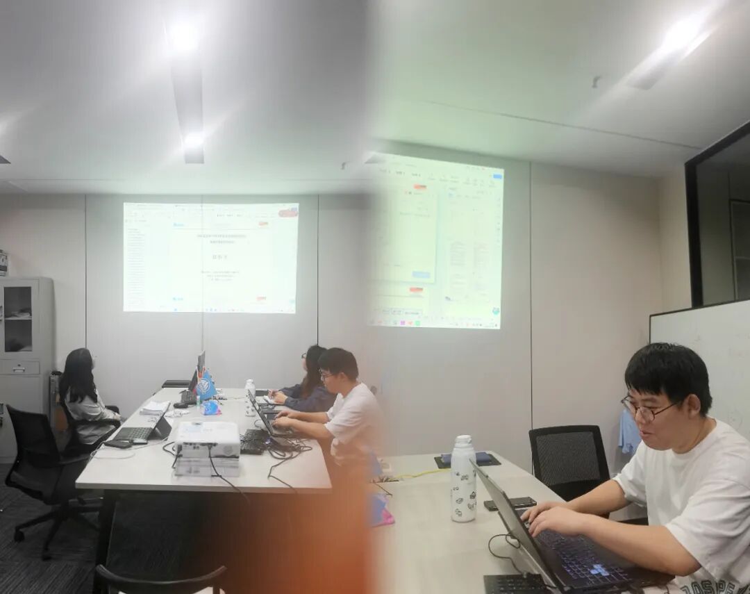 ��������ҡ��ڸ� | �¾������ߣ�����ͻ���������ҫ��